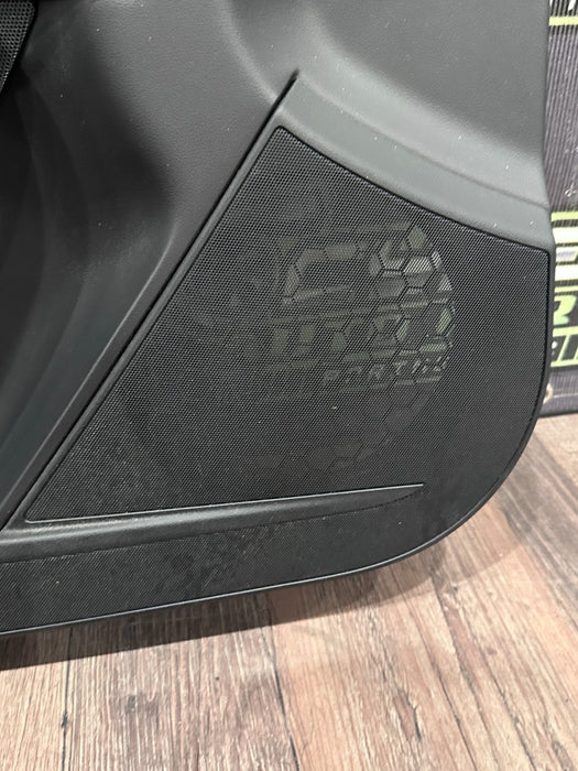 2015 JAGUAR F TYPE FRONT LEFT DOOR PANEL OEM *MINOR FLAWS 9-10*