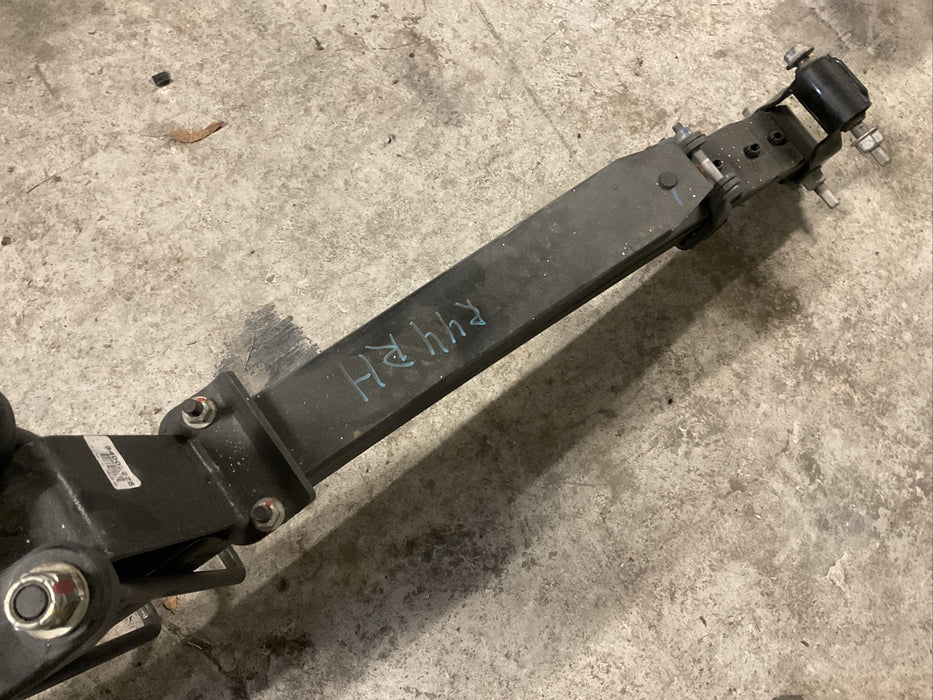 2020 GMC SIERRA 2500HD RIGHT LEAF SPRING WITH 6INCH LIFT BLOCK OEM