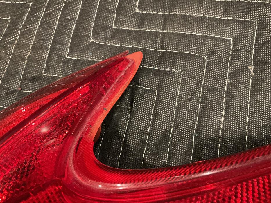 2011 NISSAN 370Z SPORT COUPE LH TAIL LIGHT LEFT DRIVER SIDE OEM 2009-2020~DAMAGE