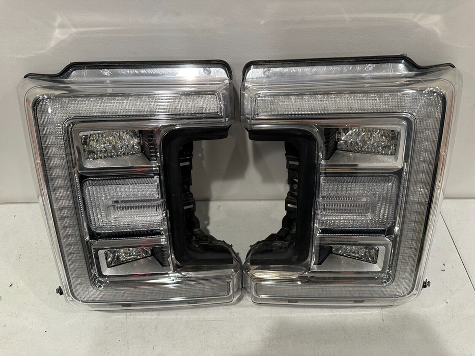 2017 2018 2019 FORD F250 F350 F450 HEADLIGHT PAIR LEFT RIGHT LED OEM W/ MODULE