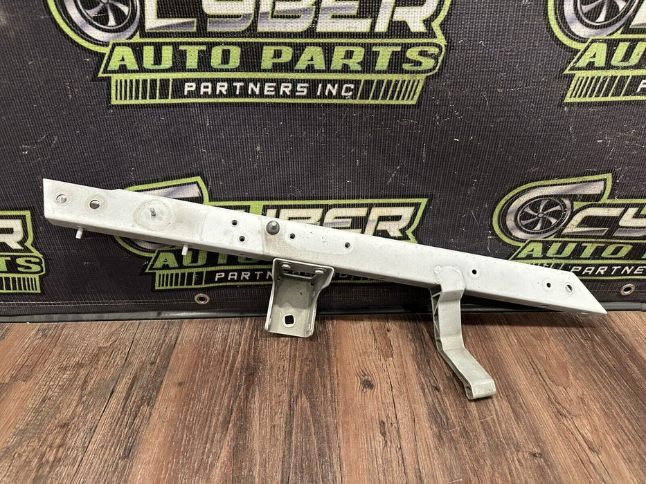 2017-18 AUDI R8 DRIVER LEFT SUPPORT BRACKET OEM