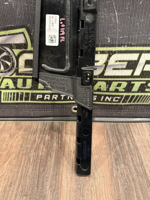 2024 BMW M3 M4 G80 G82 FRONT LEFT EXTERIOR DOOR B PILLAR OEM 145273-10