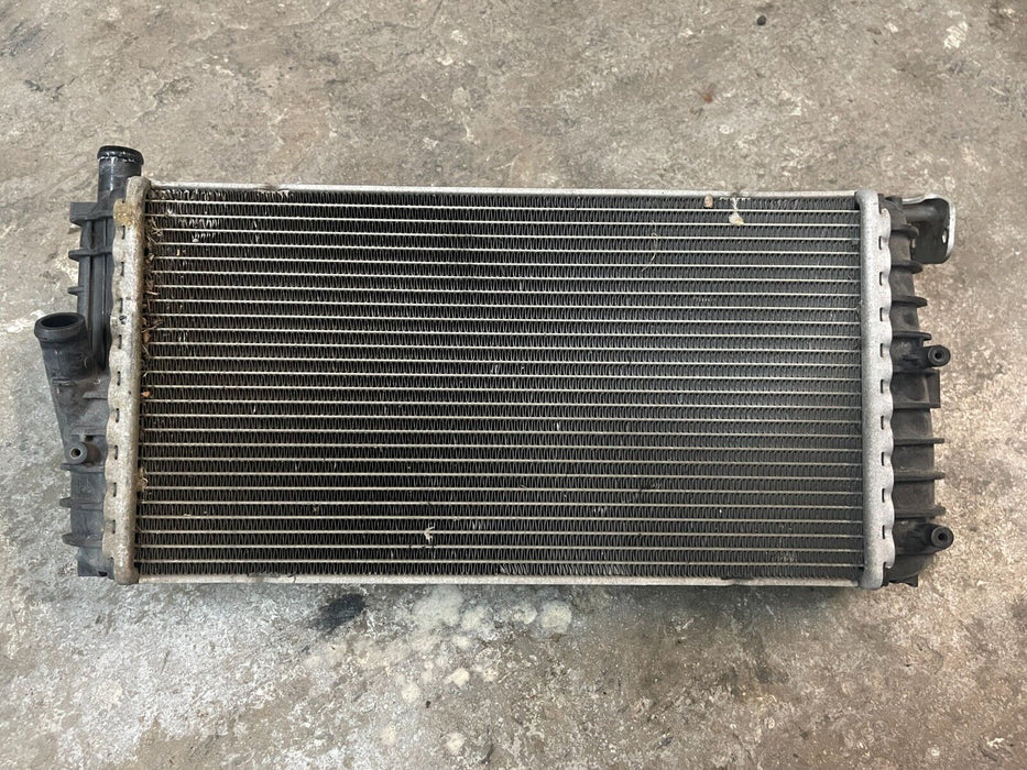 2017-18 AUDI R8 PLUS REAR DRIVER LEFT RADIATOR OEM 4S0 121 212 A