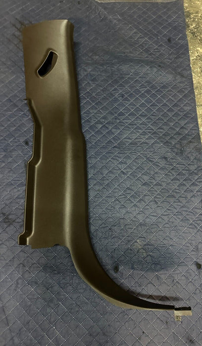 2017-2019 FORD F250 F350 LIMITED DRIVER LEFT C PILLAR TRIM OEM