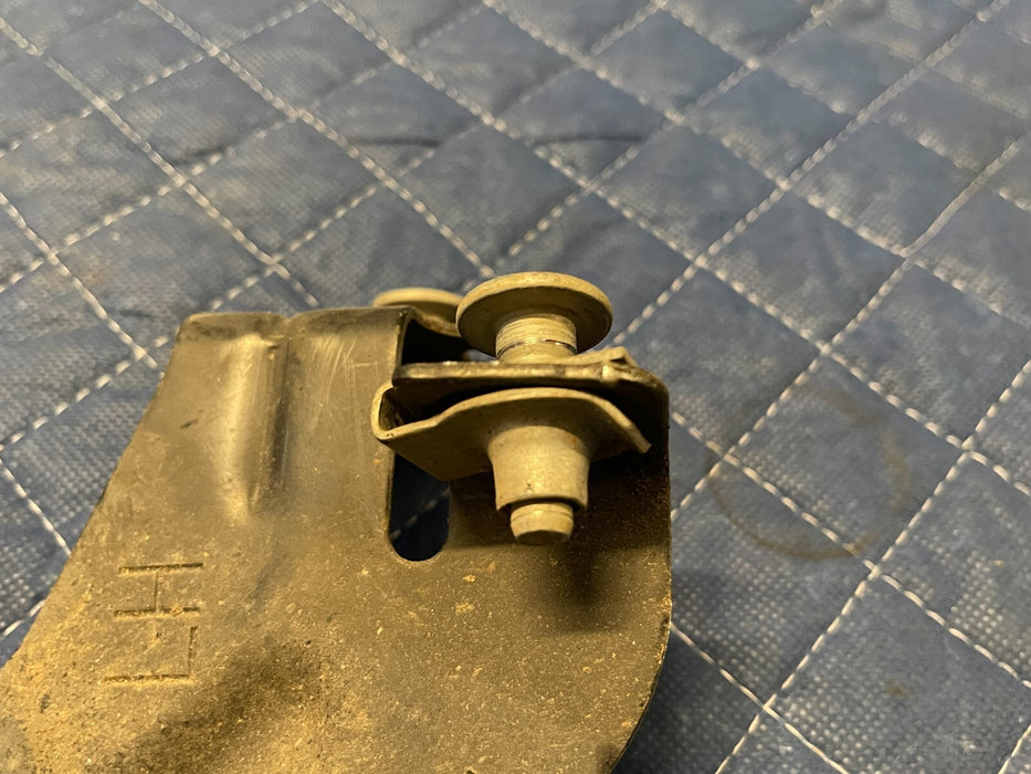 2020 FORD F250 F350 DRIVER LEFT FACE BAR MOUNTING BRACKET OEM