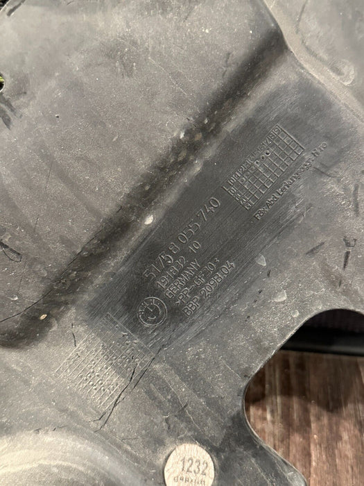 2020 BMW M4 F82 FRONT RIGHT STEERING RACK COVER OEM 5175 8 055 740