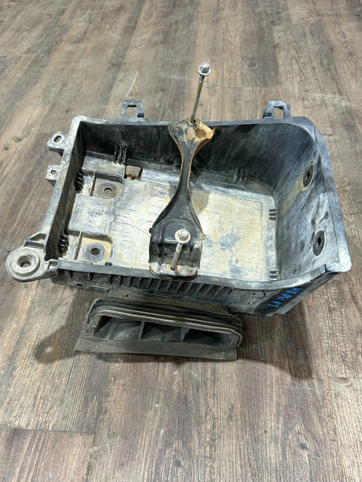 2017-2019 FORD F250 F350 F450 RIGHT BATTERY TRAY W DUCT OEM