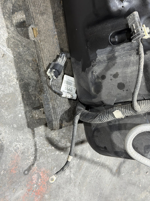 2019-2024 RAM 2500 3500 DEF DIESEL EXHAUST FLUID TANK COMPLETE W/ PUMP 57009090A