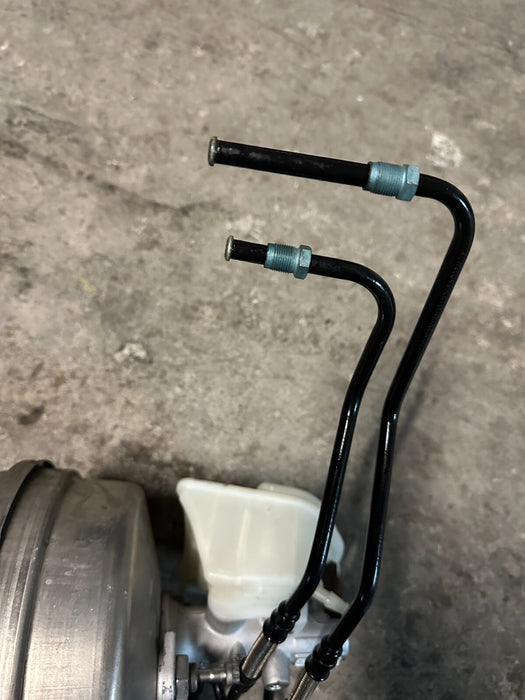 2021 AUDI R8 POWER MASTER BRAKE BOOSTER CYLINDER TANK 4S0 612 105 J OEM