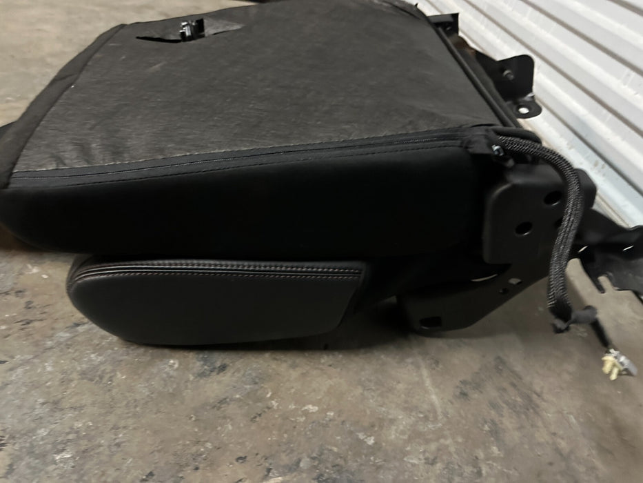 2017 2018 2019 FORD F250 F350 F450 PLATINUM REAR RIGHT PASSENGER SEAT OEM