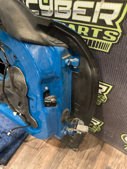 2015-2020 BMW M4 F82 FRONT LEFT DRIVER DOOR LAGUNA SECA BLUE 448 MINOR SCRATCHES