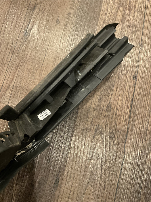 2017 MERCEDES-BENZ C63 AMG CABRIOLET REAR ROOF SEALING RUBBER SEAL 2057500498