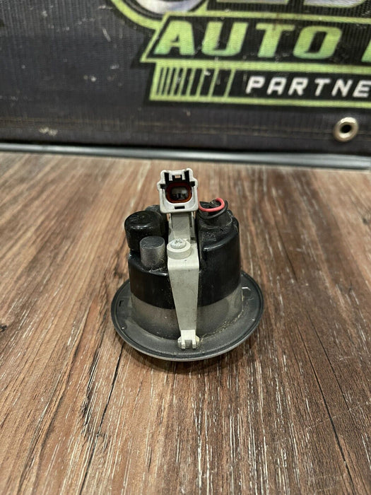 2018 NISSAN 370Z NISMO FRONT DRIVER LEFT FENDER EMBLEM MARKER LIGHT OEM