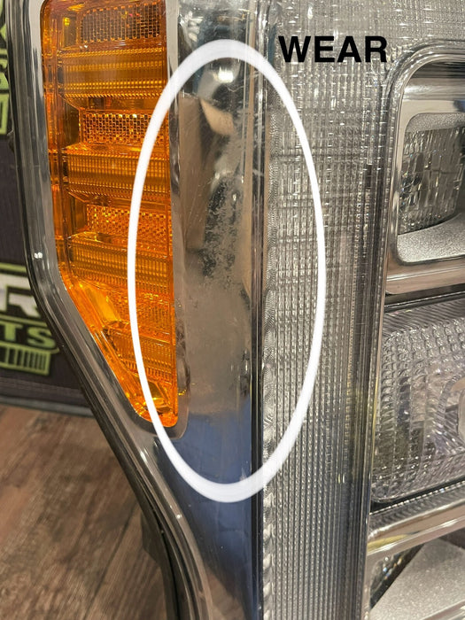 2017-2019 FORD F250 F350 F450 PASSENGER RIGHT LED HEADLIGHT OEM *BURNT/READ*