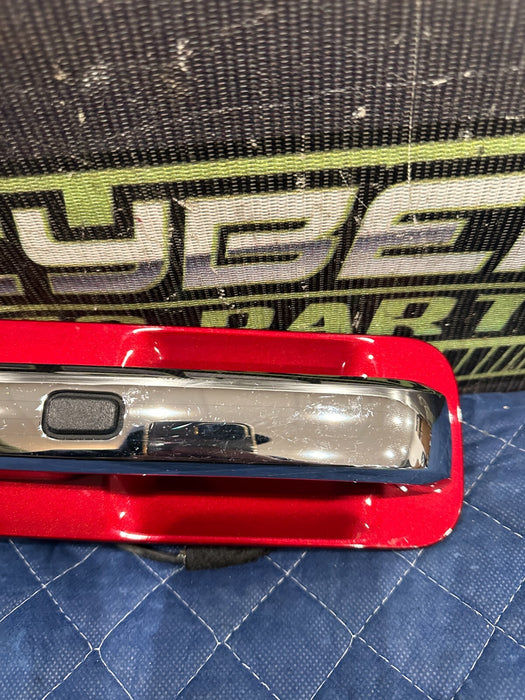 2017-2019 FORD F250 F350 F450 FRONT LEFT RUBY RED W/ CHROME HANDLE DOOR HANDLE