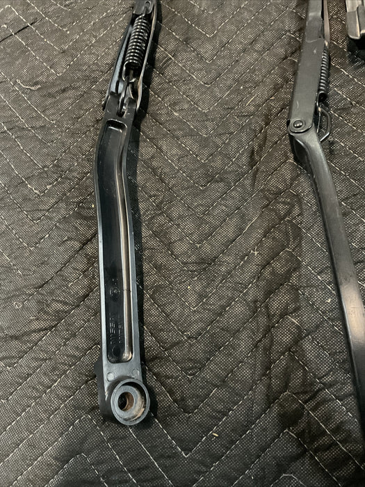 2016 NISSAN 370Z NISMO WINDSHIELD WIPERS PAIR OEM 2009-2020