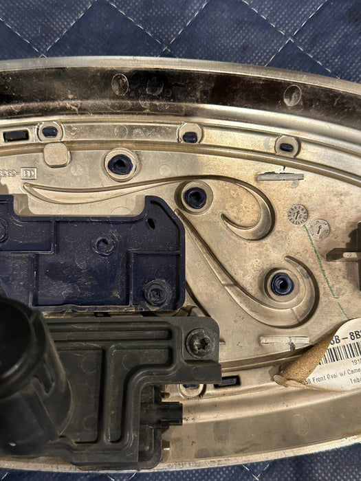 2017-2019 FORD F250 F350 F450 GRILLE EMBLEM WITH CAMERA OEM