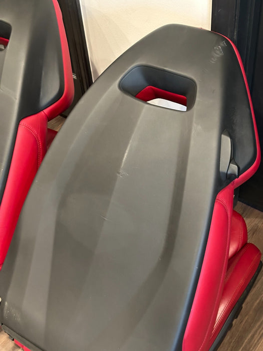 2015 LAMBORGHINI HURACAN LP610-4 RED LEATHER FRONT SEATS OEM GENUINE OEM *WEAR*