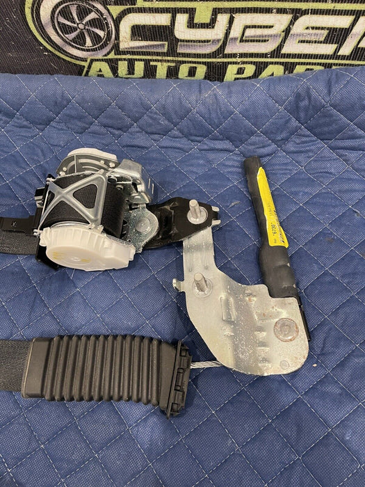 2020 2021 2022 FORD F250 F350 F450 LIMITED FRONT LEFT DRIVER SEATBELT OEM