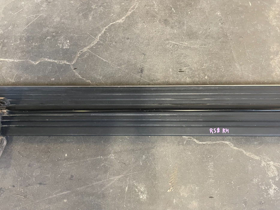 2017-2019 FORD  F350 F450 PASSENGER RIGHT SIDE RUNNING BOARD OEM