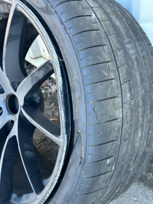 MCLAREN 720S OEM GENUINE WHEEL RIM TIRE *DAMAGE* 20X11 +24.75 14B0406CP