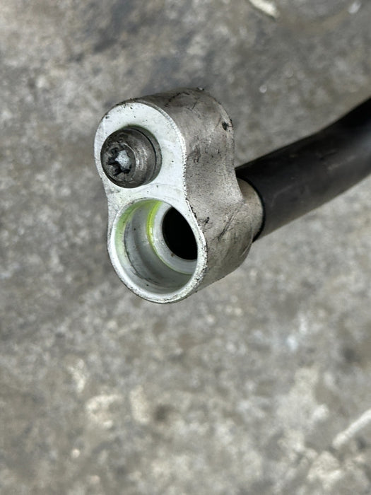 2014 AUDI R8 5.2L V10 CENTER AC A/C AIR CONDITIONING LINE HOSE 420 260 702 D