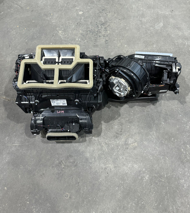 2024 BMW M3 M4 G80 G82 HVAC HEATER BLOWER BOX ASSEMBLY OEM 7949741