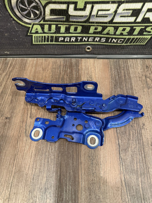 2024 BMW M3 M4 G80 G82 DRIVER PASSENGER RIGHT HOOD HINGE OEM 7450590