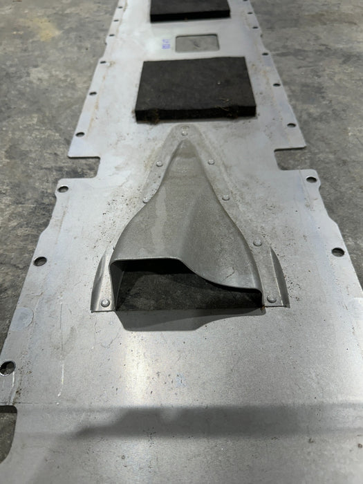 2017 AUDI R8 HURACAN LOWER CENTER STREAMLINE SHROUD PLATE OEM
