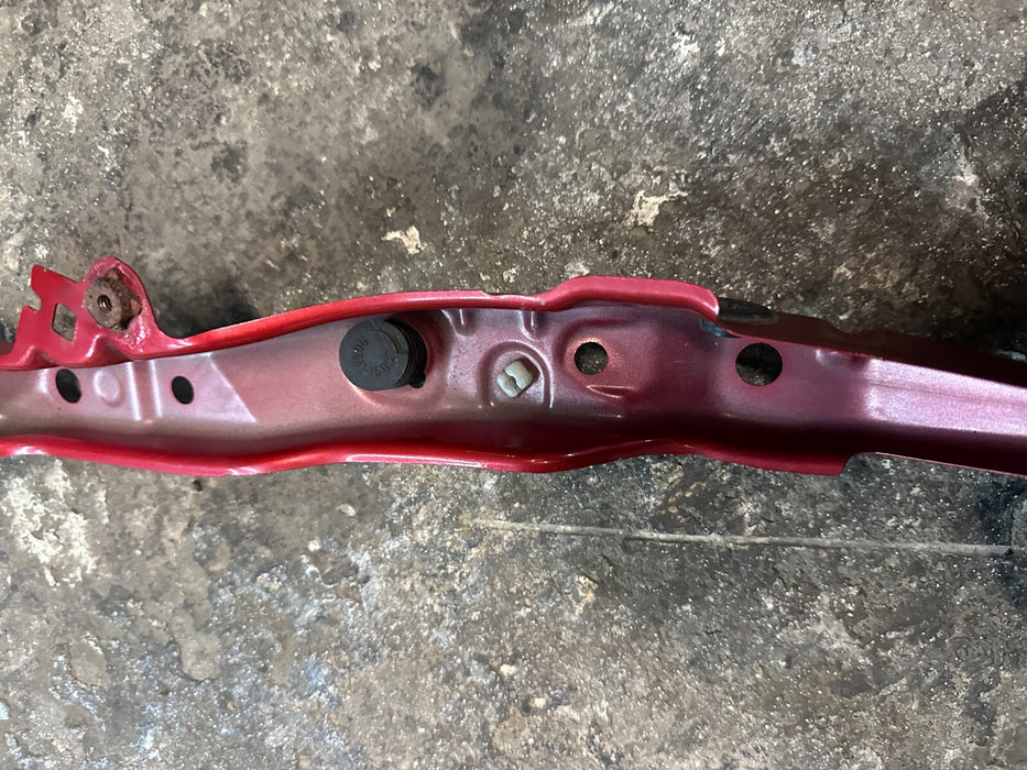2014 TOYOTA PRIUS LEFT RIGHT RADIATOR SIDE SUPPORT BRACKETS OEM 53204-12060