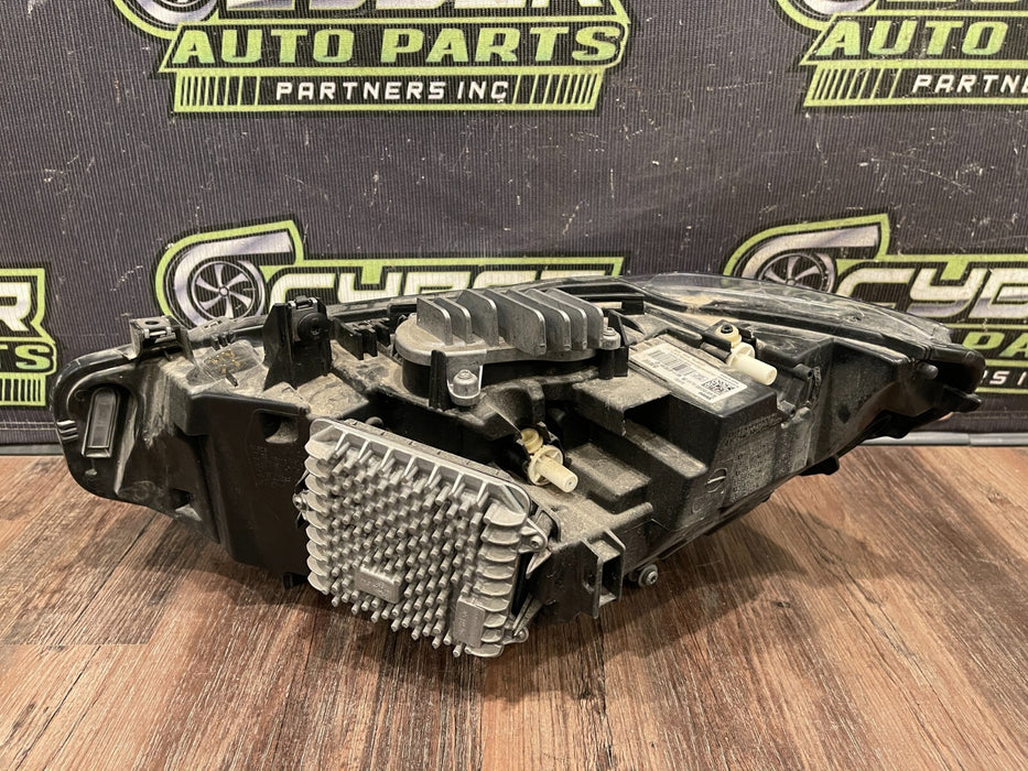2020 BMW M4 F82 LEFT & RIGHT LED HEADLIGHTS OEM (READ/CLIP INCLUDED)
