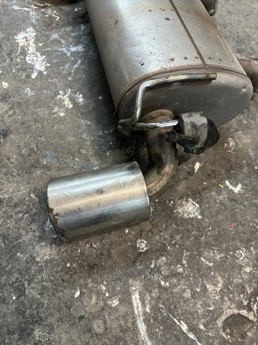 2018 NISSAN 370Z OEM REAR MUFFLER EXHAUST WITH TIPS 20100 0GA0A