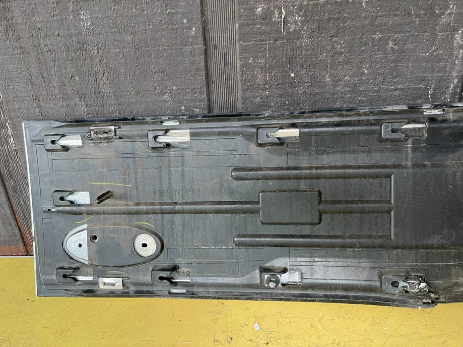 2017 2018 2019 FORD F250 F350 F450 PLATINUM PLAQUE OEM *DAMAGED*