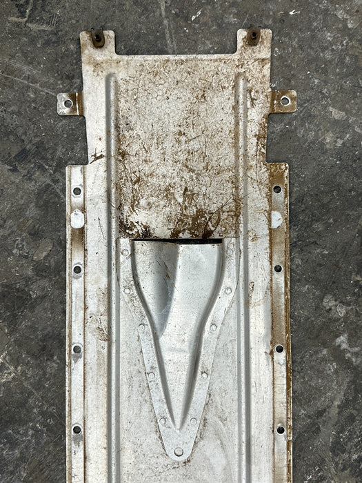 2014 AUDI R8 OEM CENTER UNDERBODY SKID PLATE SPLASH SHIELD PANEL 420 825 102 A