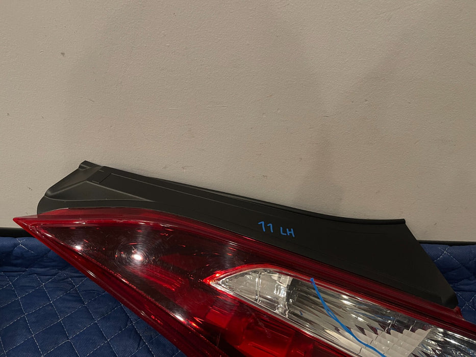 2015 NISSAN 370Z NISMO DRIVER LEFT REAR TAIL LIGHT OEM L 77 *WATER SPOTS*