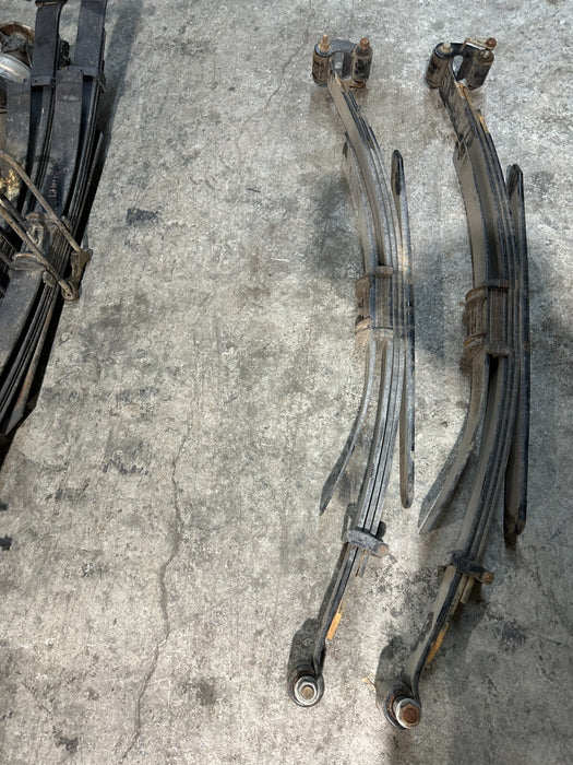 2018 FORD F250 REAR LEFT RIGHT LEAF SPRINGS SET OEM HC3C5A975 HC3C 5A975