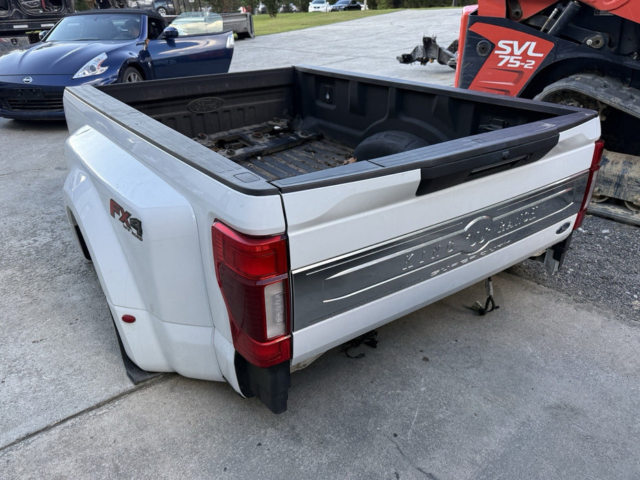 2020 2021 2022 FORD F350 F450 DUALLY STAR WHITE BED 8'
