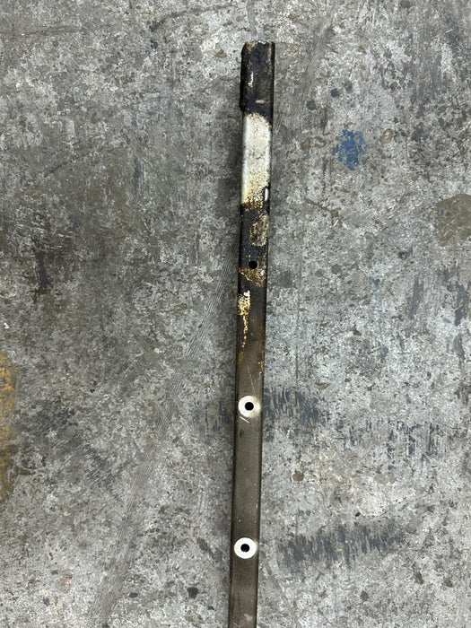 2014 AUDI R8 SPYDER OEM ROOF RAIL REINFORCEMENT FRAME CROSSMEMBER 427 813 518 A