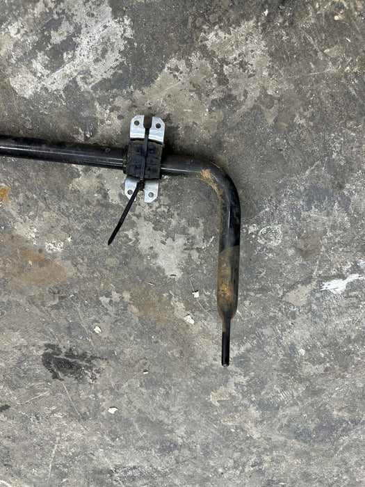 2014 AUDI R8 OEM REAR STABILIZER SWAY BAR W/ ENDLINK 420 511 409 C