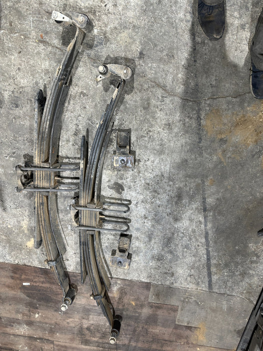 2024 FORD F350 REAR LEFT RIGHT LEAF SPRINGS W/SPACERS OEM HC3C5A975NH HC3C 5A975