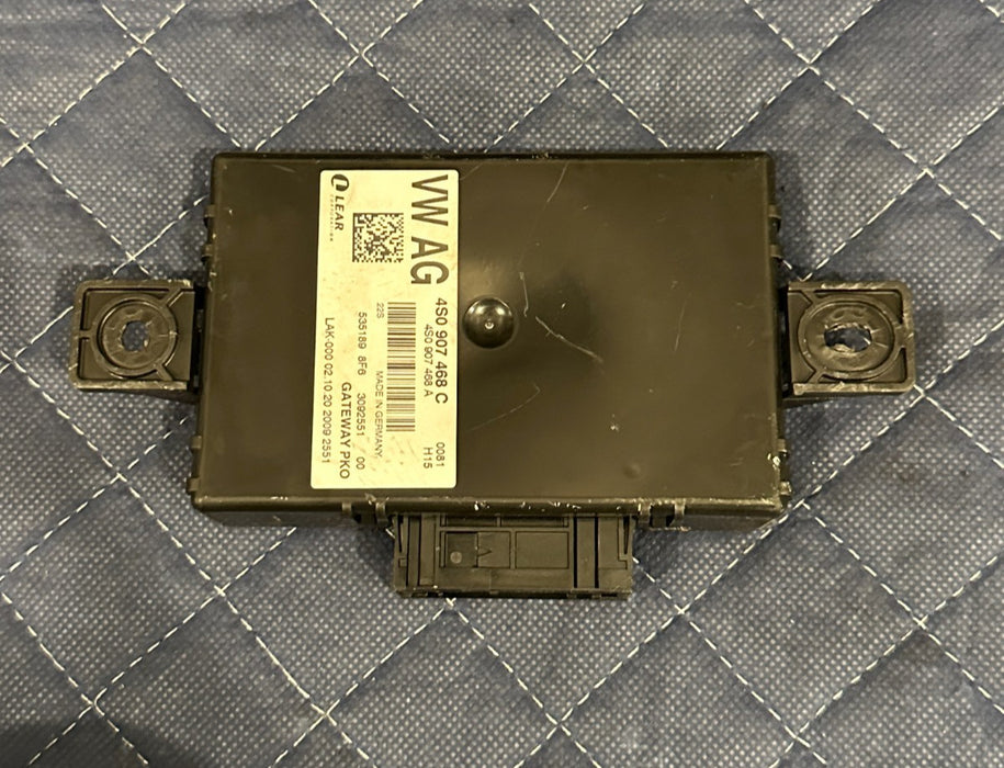 2021 AUDI R8 DIAGNOSTIC BUS GATEWAY CONTROL MODULE 4S0 907 468 C