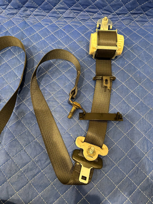 2012 DODGE RAM 3500 MEGA CAB FRONT DRIVER LEFT & PASSENGER RIGHT SEATBELTS OEM