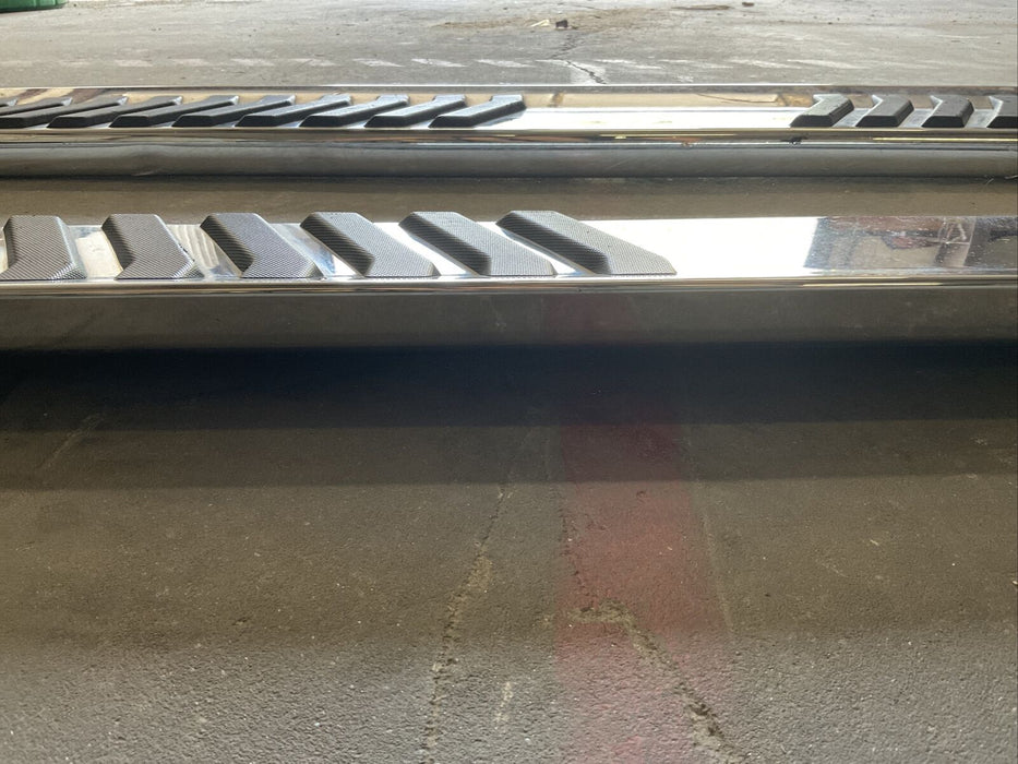 2017 FORD F250 F350 F450 RIGHT LEFT SIDE RUNNING BOARD STEP BOARD PAIR OEM