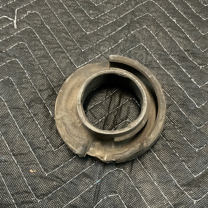 2015 DODGE HELLCAT REAR UPPER COIL SPRING RUBBER CAP MOUNT ISOLATOR OEM