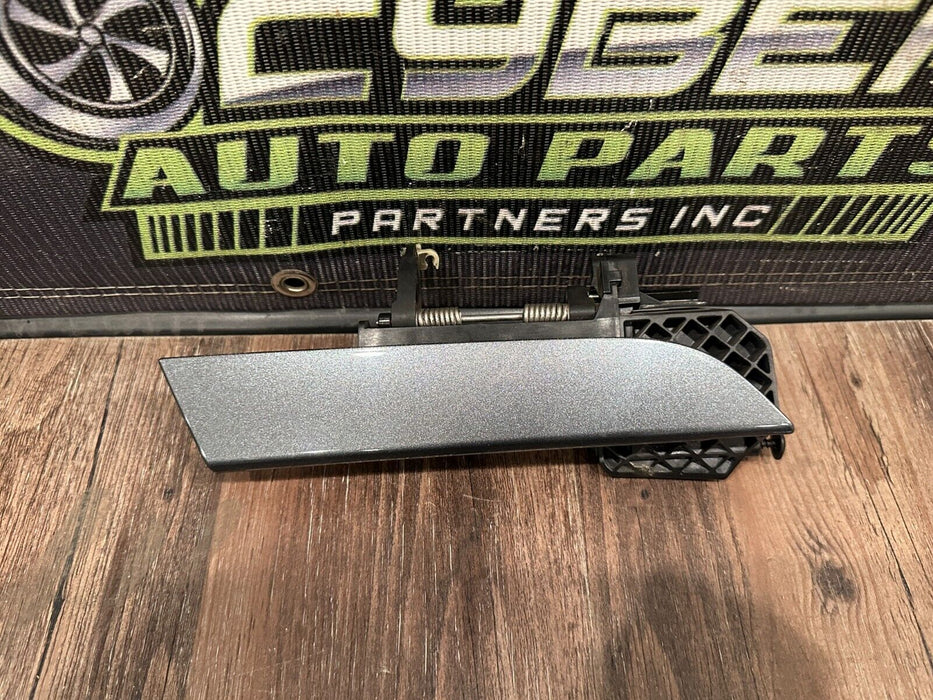 2012 AUDI R8 PASSENGER RIGHT DOOR HANDLE DAYTONA GRAY PEARL Z75 OEM *MINT*