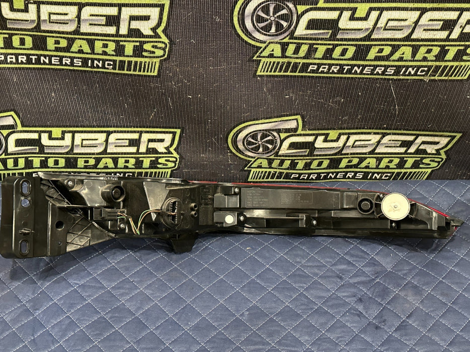 2015 JAGUAR F TYPE R LEFT DRIVER SIDE LED TAIL LIGHT LAMP EX53 13405 BD