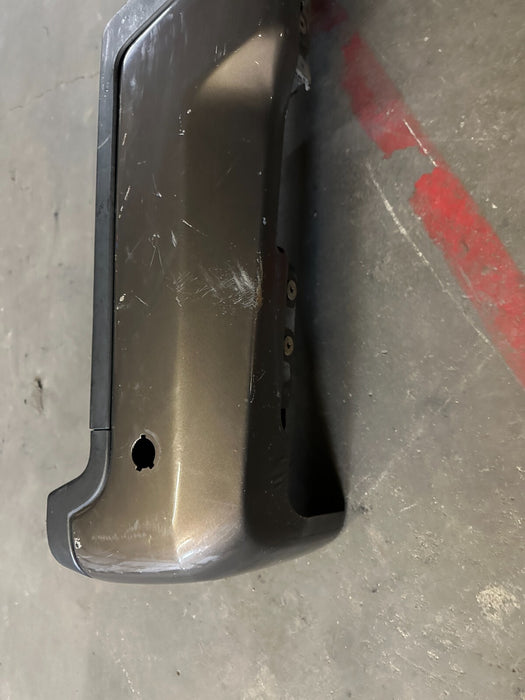 2017-2019 FORD F250 REAR BUMPER ASSEMBLY OEM (READ/SLIGHT SCUFFS SCRATCHES)