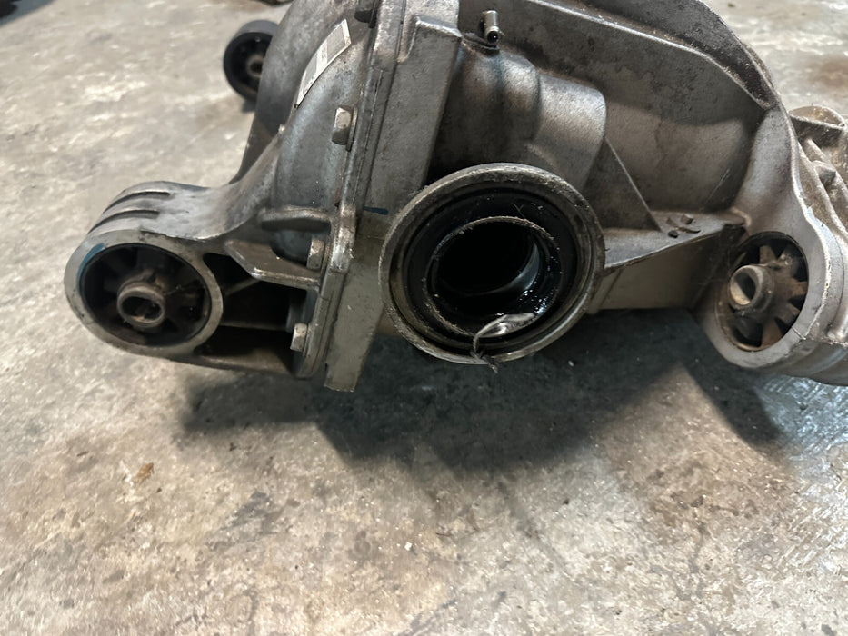 2016-2019 NISSAN TITAN XD 5.0 CUMMINS DIESEL FRONT DIFFERENTIAL AXLE CARRIER OEM