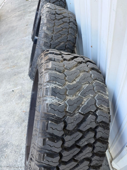 FORD F250 F350 8X170 HARDCORE HC104 BLACK MILLED 26X14 FURY 38X15.50R26 TIRES