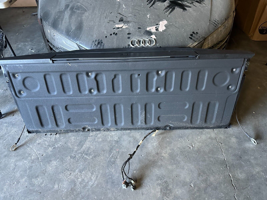 2020 2021 2022 FORD F250 F350 F450 PLATINUM TAILGATE W/ STEP AGATE BLACK (UM)